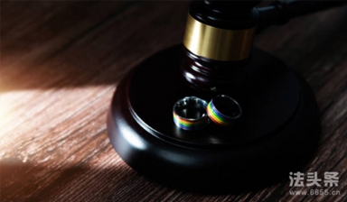 仲裁委通知中止仲裁后还能起诉离婚吗?