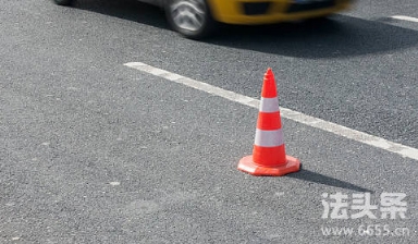 三男子酒后路边推行汽车数百米回家算酒驾吗？